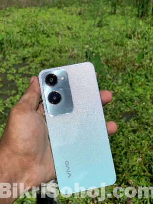 Vivo y18